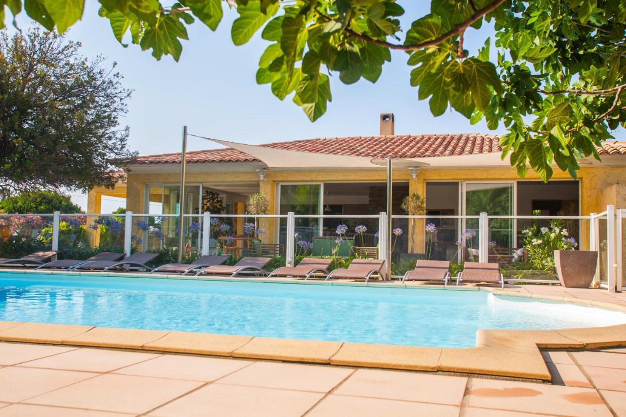 קאלבי Maison Kiwi Avec Piscine Chauffee Terrasse Jardin Et Bbq A Calvi מראה חיצוני תמונה